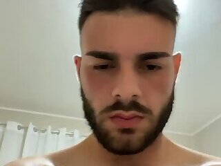 Str8 Hairy Stocky 22yo Italian