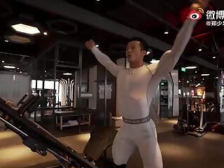 A Chinese Muscle Man Workout with Sexy Tights 07